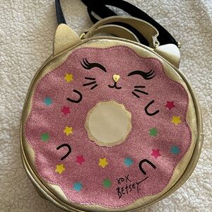 Betsey Johnson Pink Glitter Cat Donut Crossbody lunch box with Gold Trim